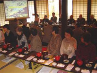 京都市下京区民へ「塩竈きらら」「まぐろ漬丼」試食会