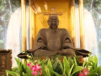 源融像(京都・本覚寺所蔵)